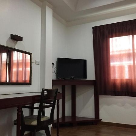 Hotel Issara House Bangkok Zewnętrze zdjęcie